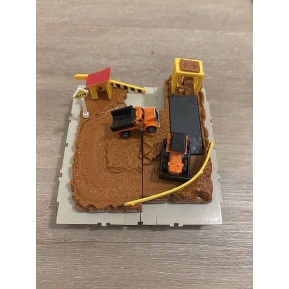 Micro Machines | City Dump | Galoob | 1987 | *Read Description* - Picture 1 of 5